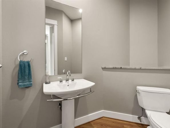 4023  Rawlins Street  105, Dallas Texas 75219