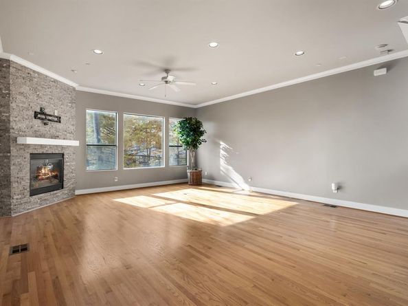 4023  Rawlins Street  105, Dallas Texas 75219