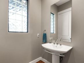 4023  Rawlins Street  105, Dallas Texas 75219