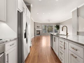 4023  Rawlins Street  105, Dallas Texas 75219