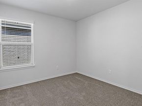 528  SHADED GROVE Drive , Denton Texas 76259