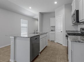 528  SHADED GROVE Drive , Denton Texas 76259