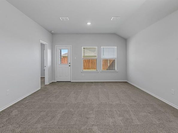 528  SHADED GROVE Drive , Denton Texas 76259