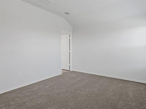 528  SHADED GROVE Drive , Denton Texas 76259