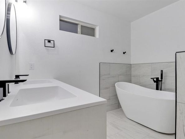 2924  Volturno Drive , Grand Prairie Texas 75052