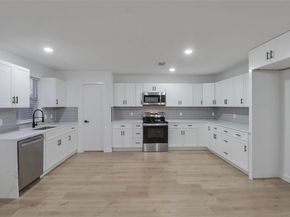 2924  Volturno Drive , Grand Prairie Texas 75052