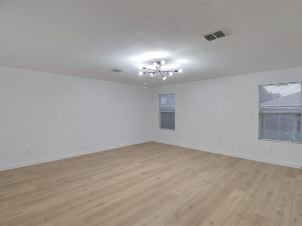 2924  Volturno Drive , Grand Prairie Texas 75052