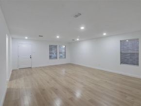 2924  Volturno Drive , Grand Prairie Texas 75052