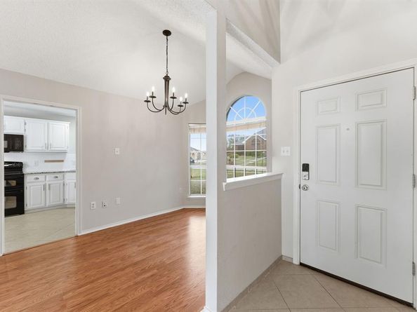 2060  Heather Glen Drive , Lewisville Texas 75067