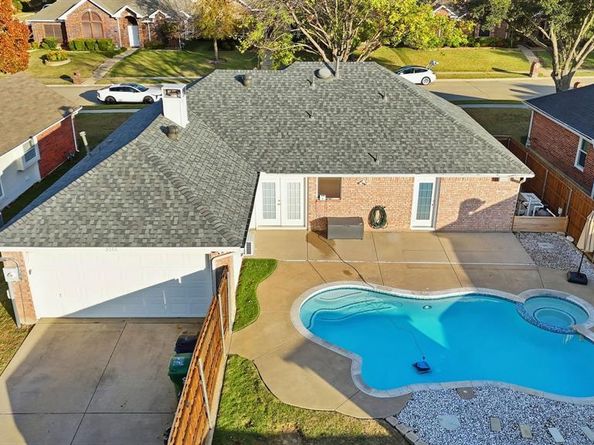 2060  Heather Glen Drive , Lewisville Texas 75067