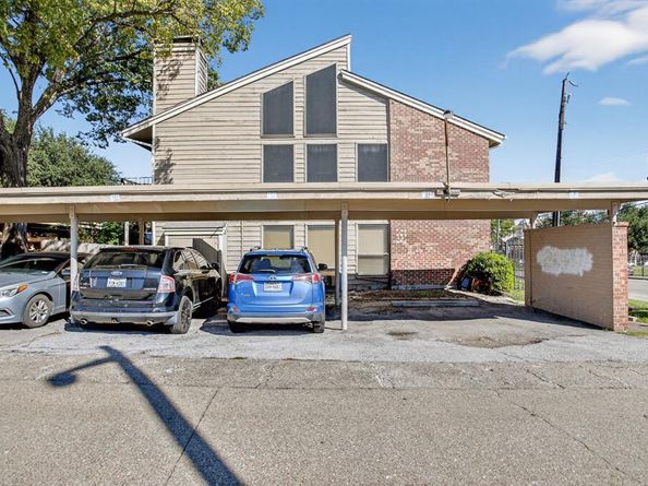 5750  Phoenix Drive  1, Dallas Texas 75231