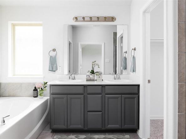 2216  Briarbrook Drive , Denton Texas 76207