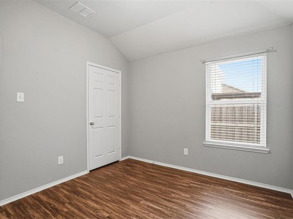 1425  Ravenwood Drive , Mansfield Texas 76063