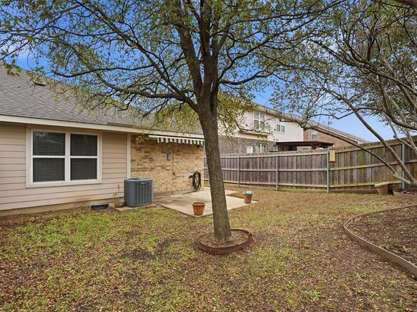 1425  Ravenwood Drive , Mansfield Texas 76063