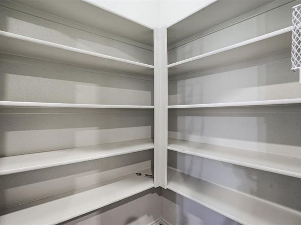 1425  Ravenwood Drive , Mansfield Texas 76063