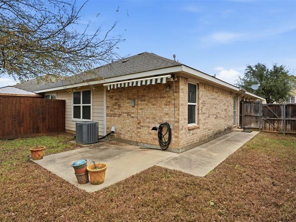 1425  Ravenwood Drive , Mansfield Texas 76063