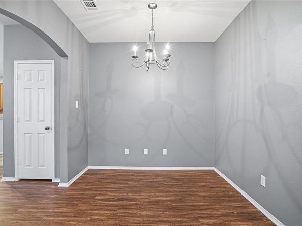 1425  Ravenwood Drive , Mansfield Texas 76063