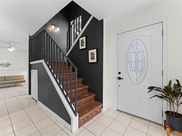 7125  Fair Oaks Avenue  12, Dallas Texas 75231