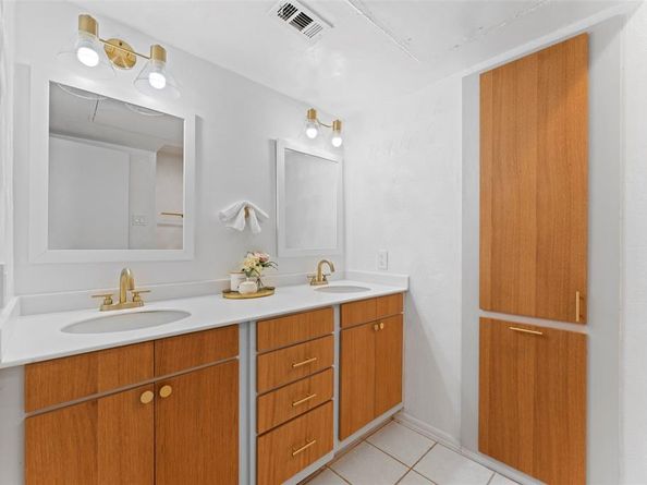 7125  Fair Oaks Avenue  12, Dallas Texas 75231