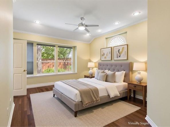 2219  Pecan Grove Court , Dallas Texas 75228