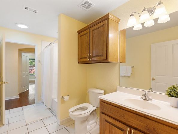 2219  Pecan Grove Court , Dallas Texas 75228