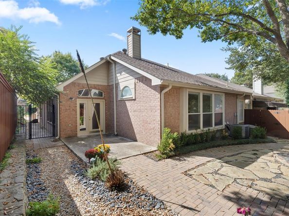 2219  Pecan Grove Court , Dallas Texas 75228