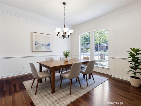 2219  Pecan Grove Court , Dallas Texas 75228