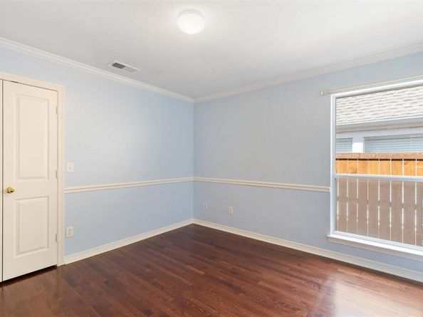 2219  Pecan Grove Court , Dallas Texas 75228