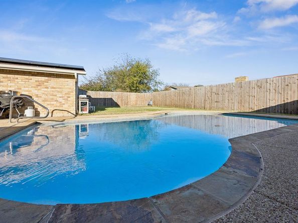 7016  Buttonwood Drive , Fort Worth Texas 76137