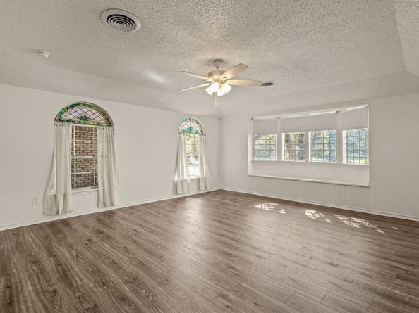 5300  Northcrest Road , Fort Worth Texas 76107