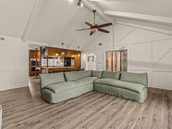 5300  Northcrest Road , Fort Worth Texas 76107