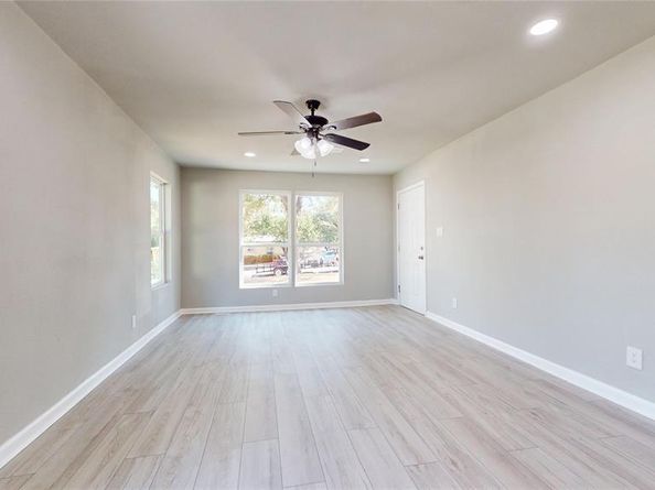 2220  Jenson Road , Fort Worth Texas 76112