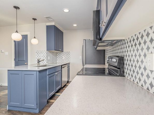 12834  Midway Road  2109, Dallas Texas 75244