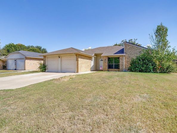 4429  Amherst Lane , Grand Prairie Texas 75052