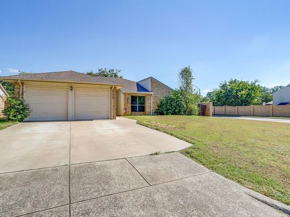 4429  Amherst Lane , Grand Prairie Texas 75052