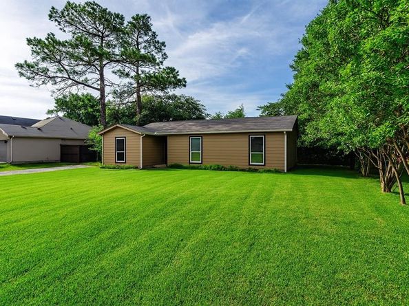 638  Matador Drive , Oak Point Texas 75068