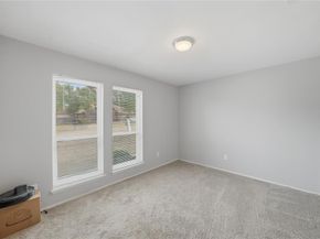 909  Aspen Drive , DeSoto Texas 75115