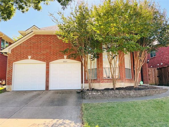 2021  Brook Lane , Flower Mound Texas 75028