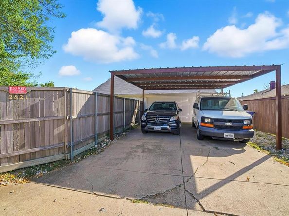 2821  Lancer Lane , Garland Texas 75044