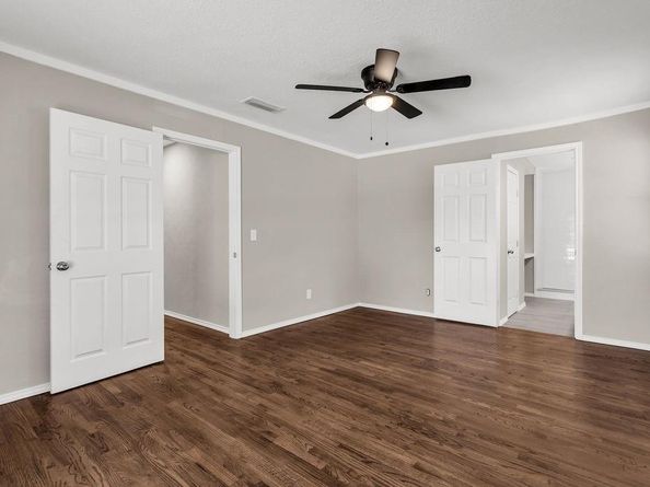 2414  Richland Drive , Garland Texas 75044