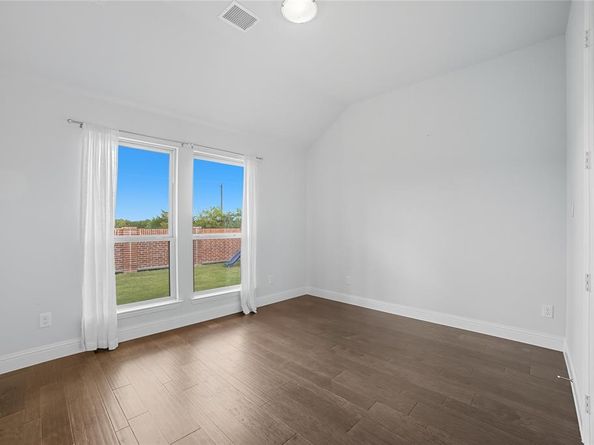 841  Mildren Lane , Fate Texas 75087