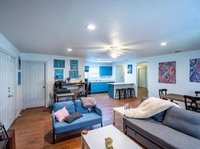 2831  Kilburn Avenue , Dallas Texas 75216