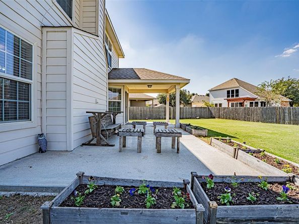 14157  Esperanza Drive , Fort Worth Texas 76052