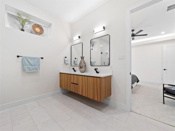 416  Mount Auburn Avenue , Dallas Texas 75223