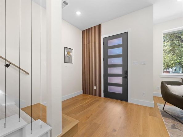 416  Mount Auburn Avenue , Dallas Texas 75223