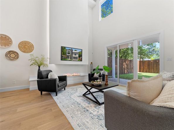 416  Mount Auburn Avenue , Dallas Texas 75223