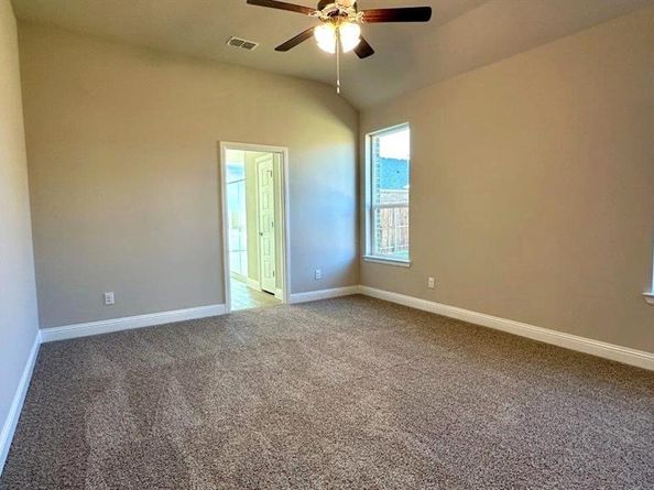 1620  SWALLOW Street , Denton Texas 76205