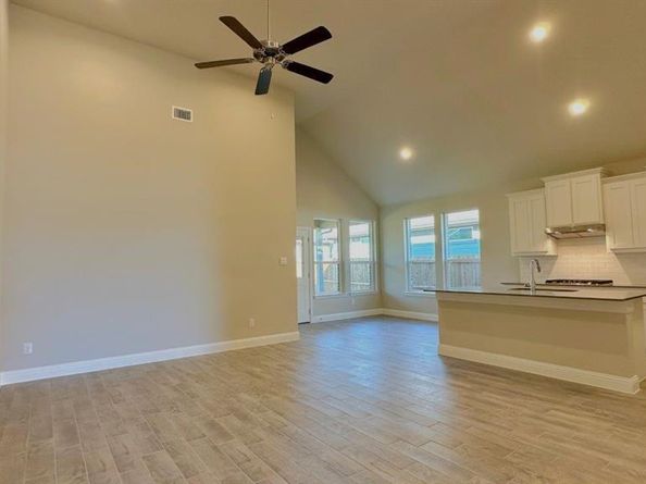 1620  SWALLOW Street , Denton Texas 76205