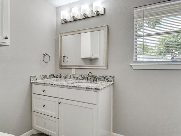1329  Patricia Lane , Garland Texas 75042