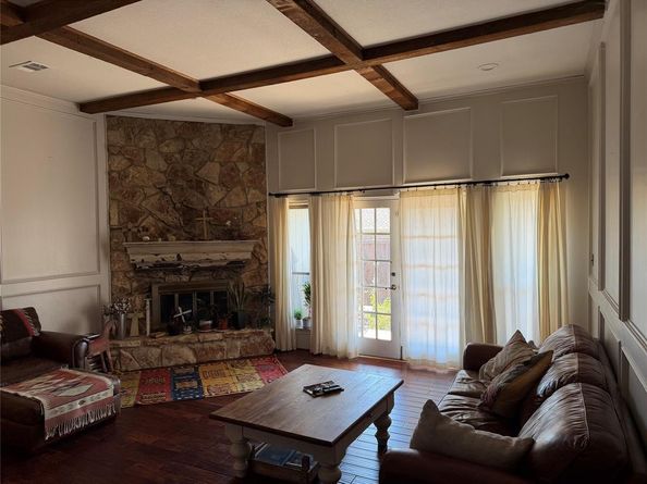 1104  Mayleaf Drive , Irving Texas 75060